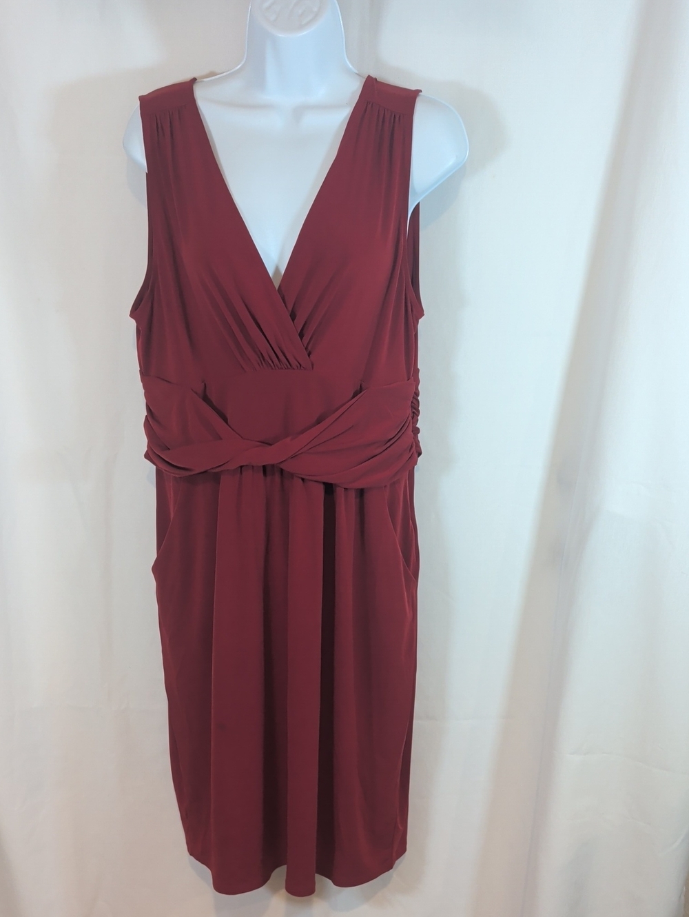 LOFT Sleeveless Twist-Waist Midi Dress in Burgundy